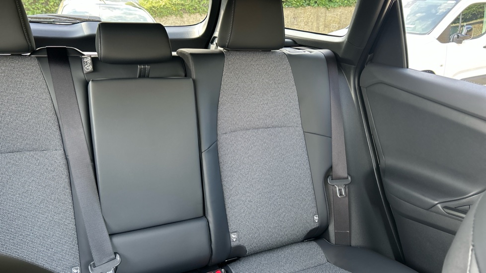 Toyota bZ4X Touring 165kW Design 75kWh 5dr Auto Electric Estate - Image 39