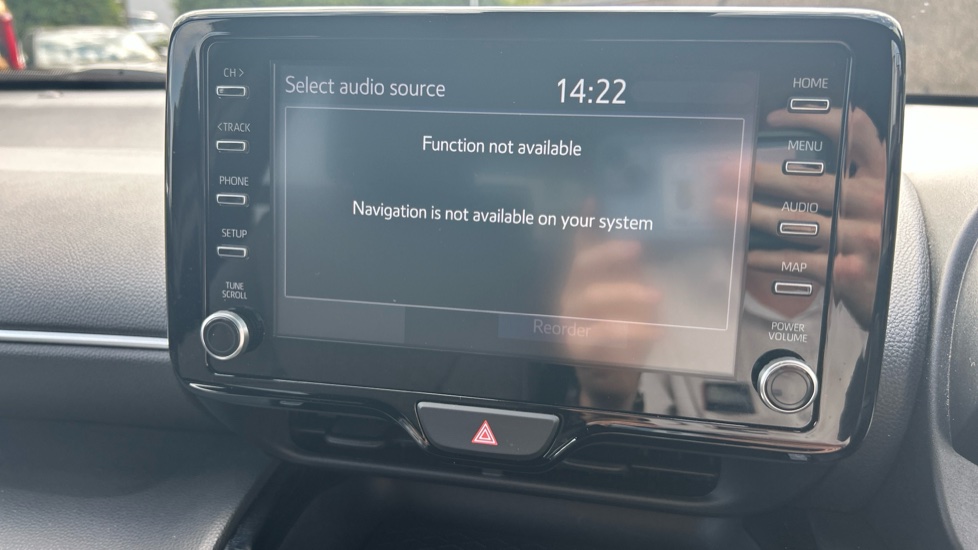 Toyota Yaris Cross 1.5 Hybrid Design 5dr CVT Hybrid Estate - Image 39