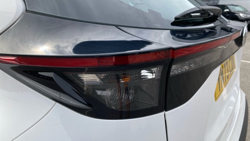 Toyota Yaris Cross 1.5 Hybrid Icon 5dr CVT Hybrid Estate - Image 38