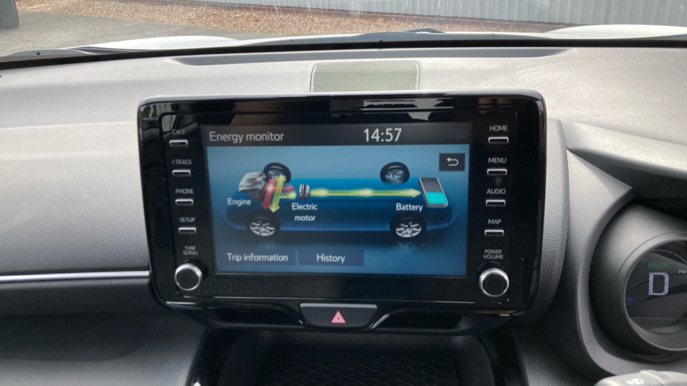 Toyota Yaris Cross 1.5 Hybrid Icon 5dr CVT Hybrid Estate - Image 41