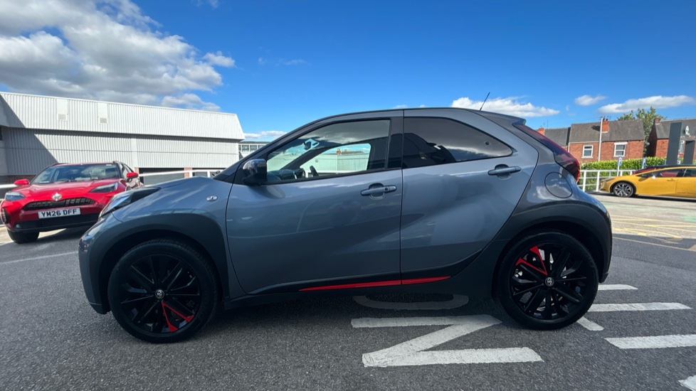 Toyota Aygo X 1.0 VVT-i Undercover 5dr Petrol Hatchback - Image 24