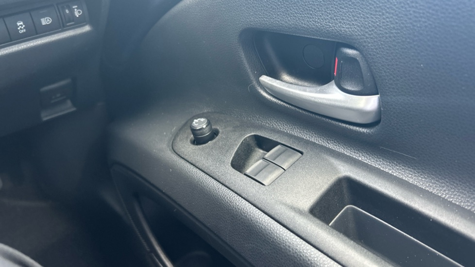 Toyota Aygo X 1.0 VVT-i Undercover 5dr Petrol Hatchback - Image 39