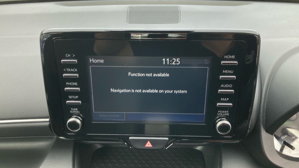 Toyota Yaris 1.5 Hybrid Icon 5dr CVT Hybrid Hatchback - Image 9