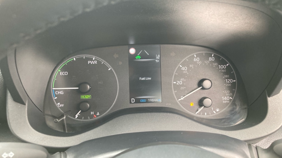 Toyota Yaris 1.5 Hybrid Icon 5dr CVT Hybrid Hatchback - Image 11