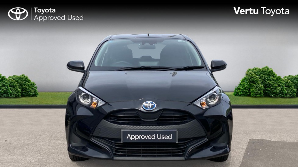 Toyota Yaris 1.5 Hybrid Icon 5dr CVT Hybrid Hatchback - Image 22
