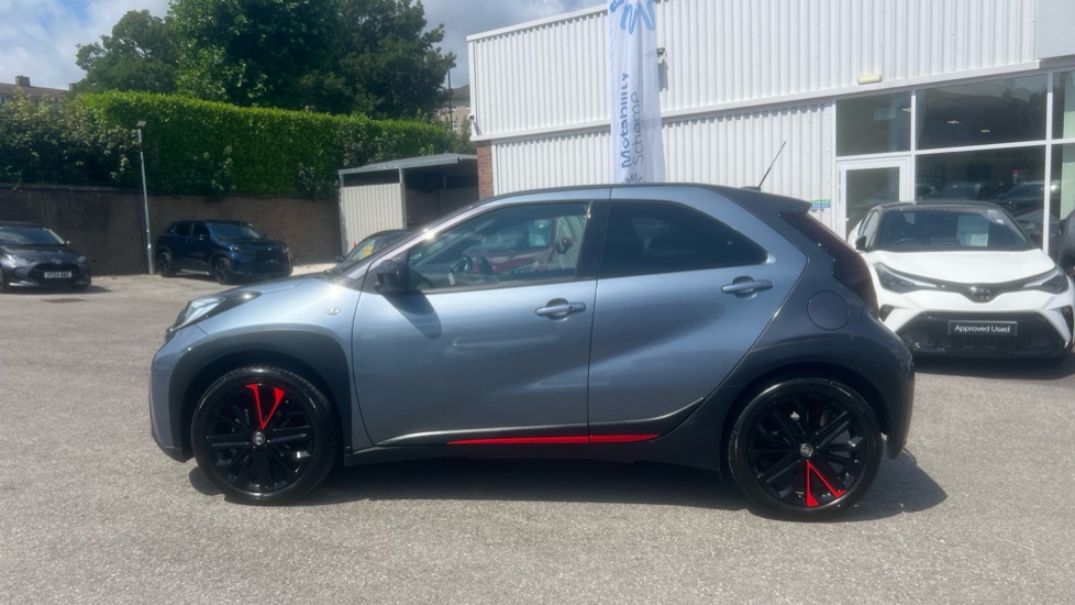 Toyota Aygo X 1.0 VVT-i Undercover 5dr Auto Petrol Hatchback - Image 24