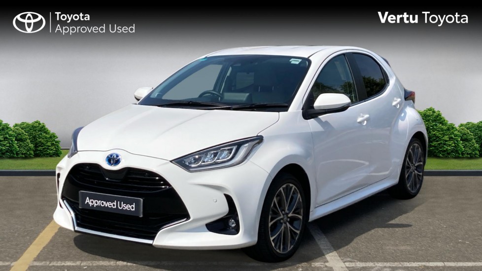 Toyota Yaris 1.5 Hybrid Excel 5dr CVT Hybrid Hatchback - Image 3