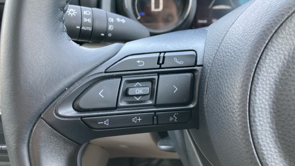 Toyota Yaris 1.5 Hybrid Excel 5dr CVT Hybrid Hatchback - Image 37