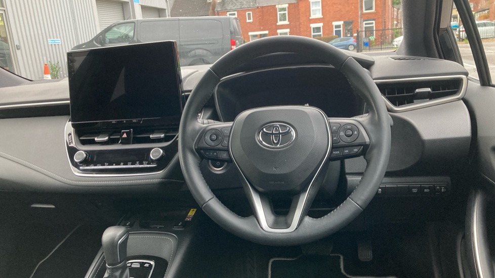 Toyota Corolla 1.8 Hybrid Design 5dr CVT Hybrid Hatchback - Image 7
