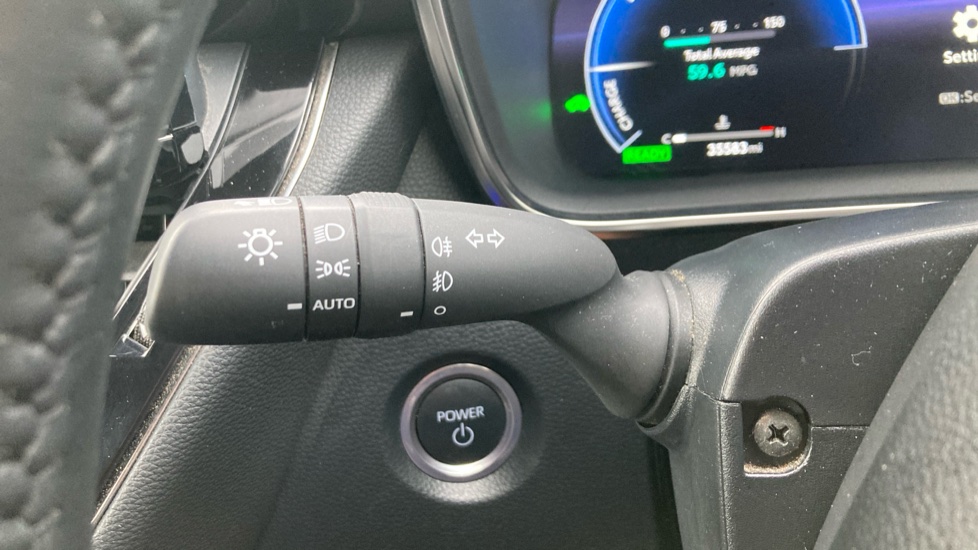 Toyota Corolla 1.8 Hybrid Design 5dr CVT Hybrid Hatchback - Image 34