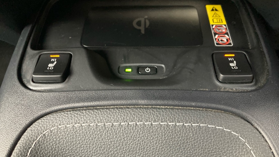 Toyota Corolla 1.8 Hybrid Design 5dr CVT Hybrid Hatchback - Image 41