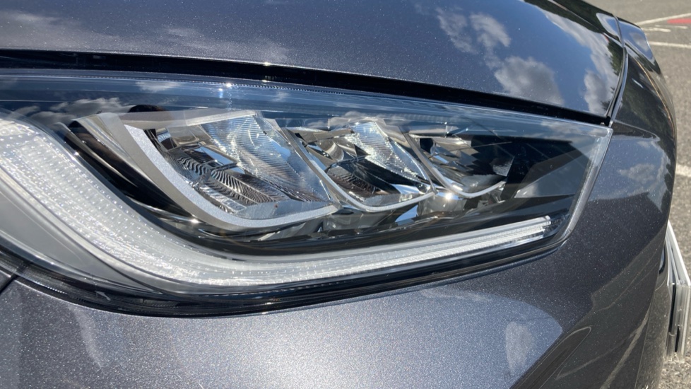 Toyota Yaris 1.5 Hybrid Design 5dr CVT Hybrid Hatchback - Image 20