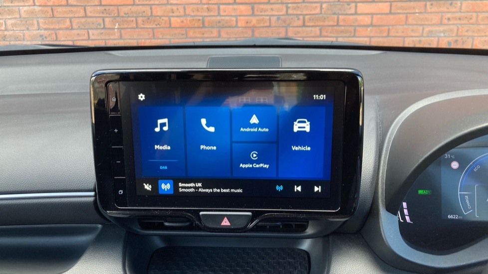 Toyota Yaris 1.5 Hybrid Design 5dr CVT Hybrid Hatchback - Image 45