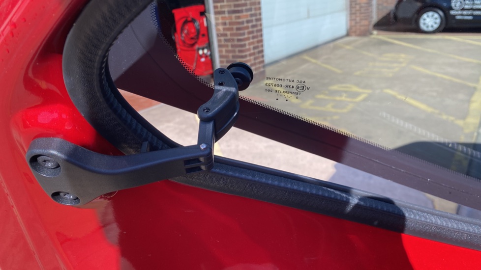 Toyota Aygo 1.0 VVT-i X-Clusiv 5dr Petrol Hatchback - Image 30