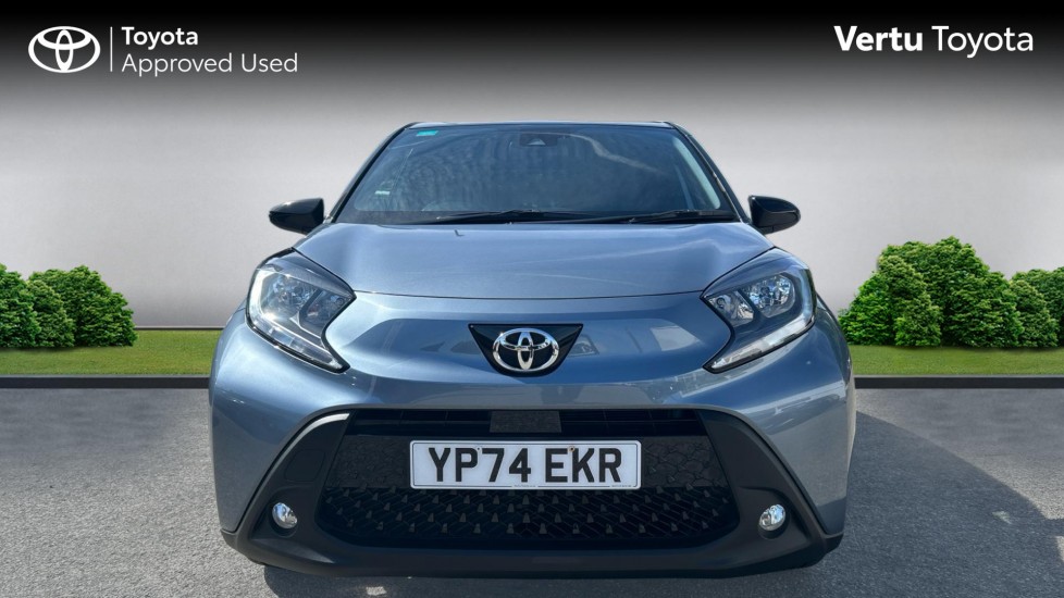 Toyota Aygo X 1.0 VVT-i Edge 5dr Auto Petrol Hatchback - Image 22