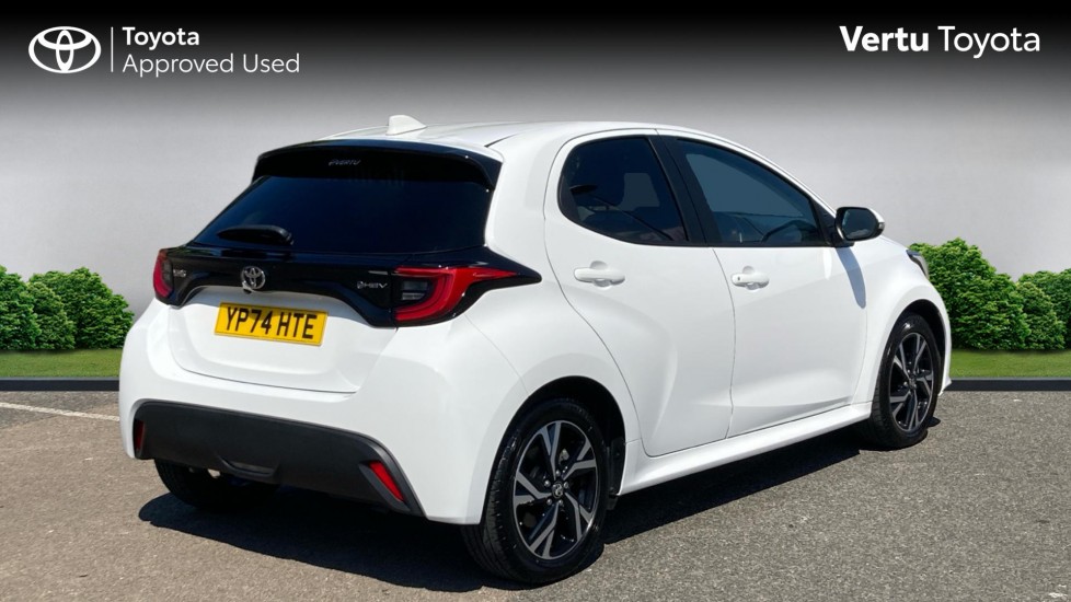 Toyota Yaris 1.5 Hybrid Design 5dr CVT Hybrid Hatchback - Image 2