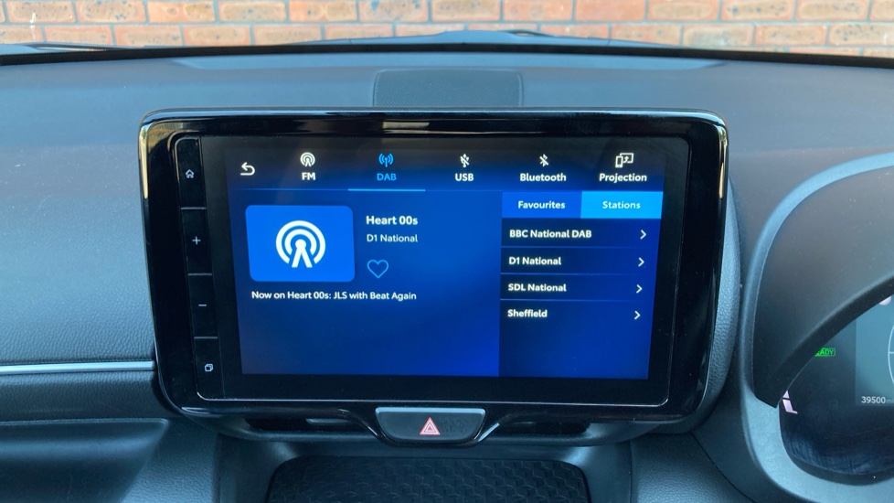 Toyota Yaris 1.5 Hybrid Design 5dr CVT Hybrid Hatchback - Image 45