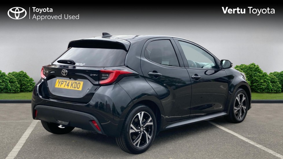 Toyota Yaris 1.5 Hybrid Design 5dr CVT Hybrid Hatchback - Image 2