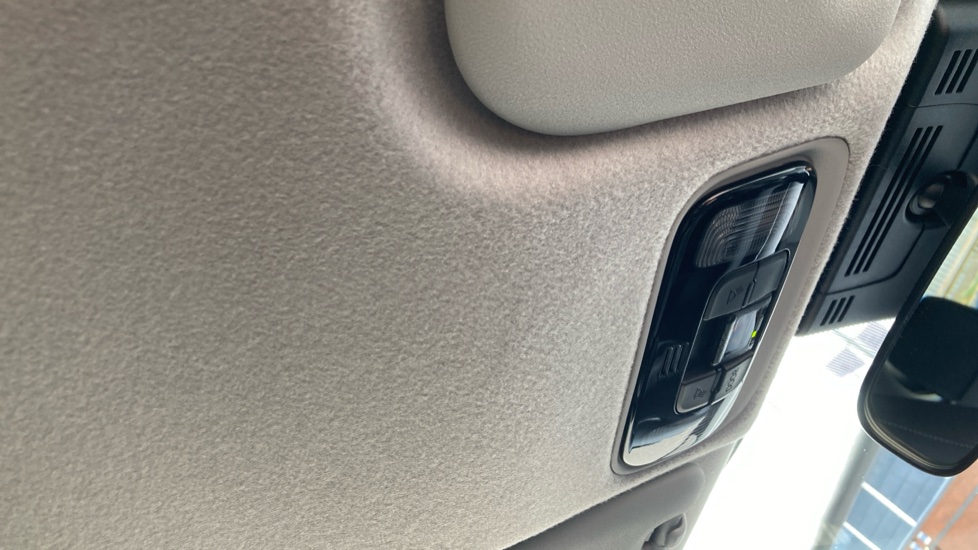 Toyota Yaris 1.5 Hybrid Design 5dr CVT Hybrid Hatchback - Image 40