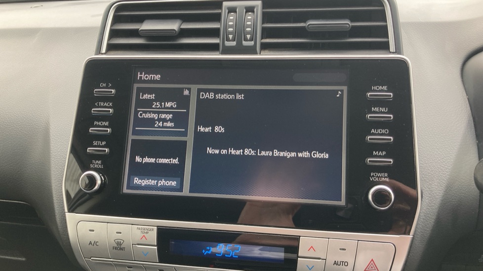 Toyota Land Cruiser Lwb Diesel 2.8D 204 Active Commercial Auto - Image 9