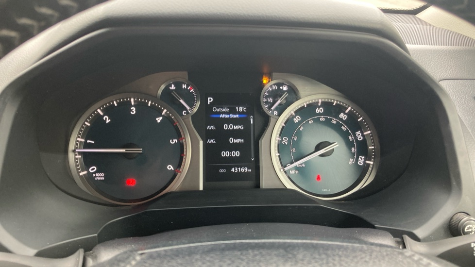 Toyota Land Cruiser Lwb Diesel 2.8D 204 Active Commercial Auto - Image 11