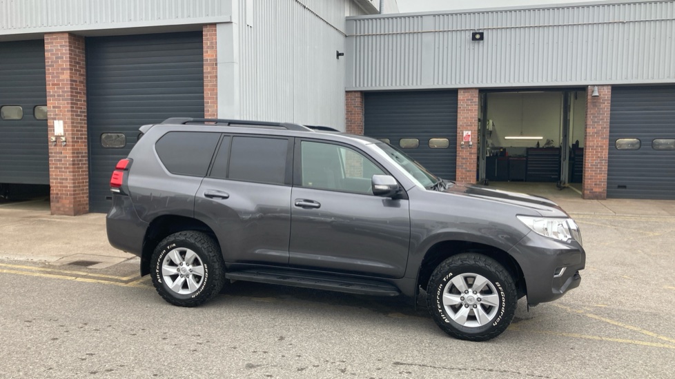 Toyota Land Cruiser Lwb Diesel 2.8D 204 Active Commercial Auto - Image 23