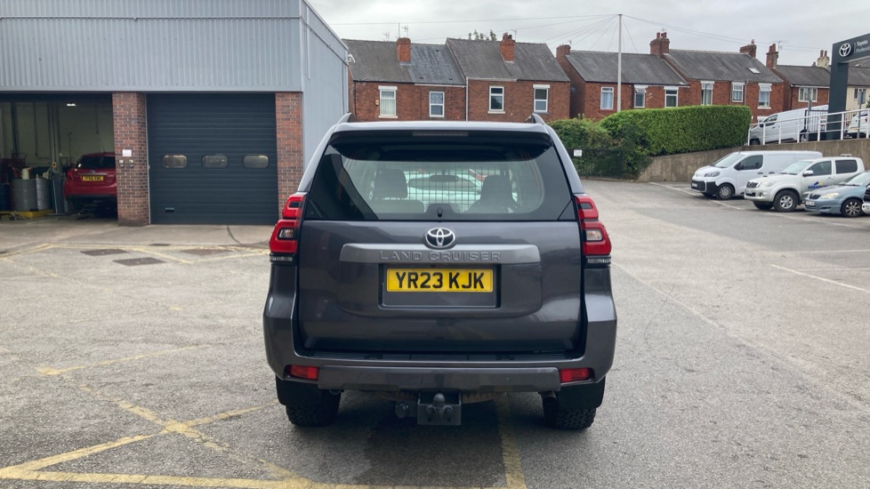 Toyota Land Cruiser Lwb Diesel 2.8D 204 Active Commercial Auto - Image 26