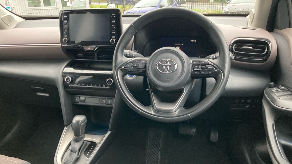 Toyota Yaris Cross 1.5 Hybrid Excel 5dr CVT Hybrid Estate - Image 6