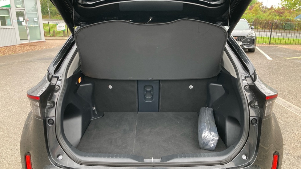 Toyota Yaris Cross 1.5 Hybrid Excel 5dr CVT Hybrid Estate - Image 13
