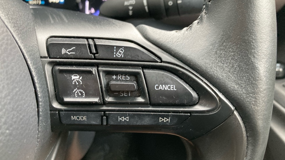Toyota Yaris Cross 1.5 Hybrid Excel 5dr CVT Hybrid Estate - Image 29