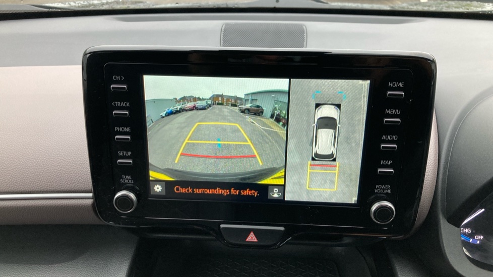 Toyota Yaris Cross 1.5 Hybrid Excel 5dr CVT Hybrid Estate - Image 48