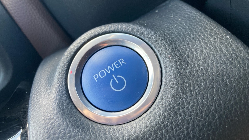 Toyota Yaris Cross 1.5 Hybrid Excel 5dr CVT Hybrid Estate - Image 16
