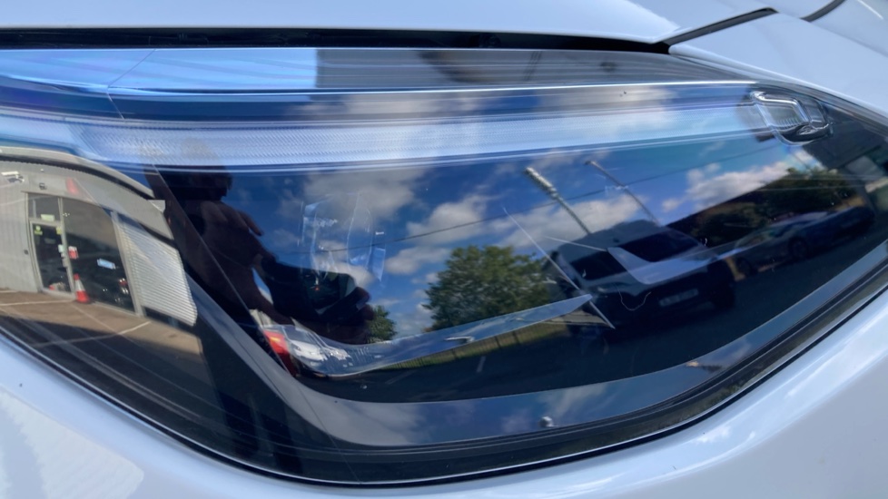Toyota Yaris Cross 1.5 Hybrid Excel 5dr CVT Hybrid Estate - Image 20