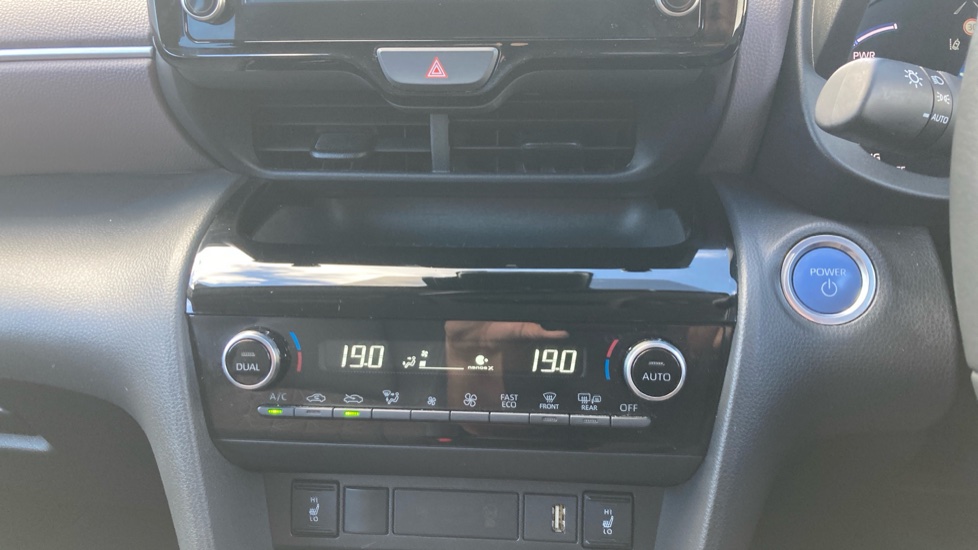Toyota Yaris Cross 1.5 Hybrid Excel 5dr CVT Hybrid Estate - Image 34