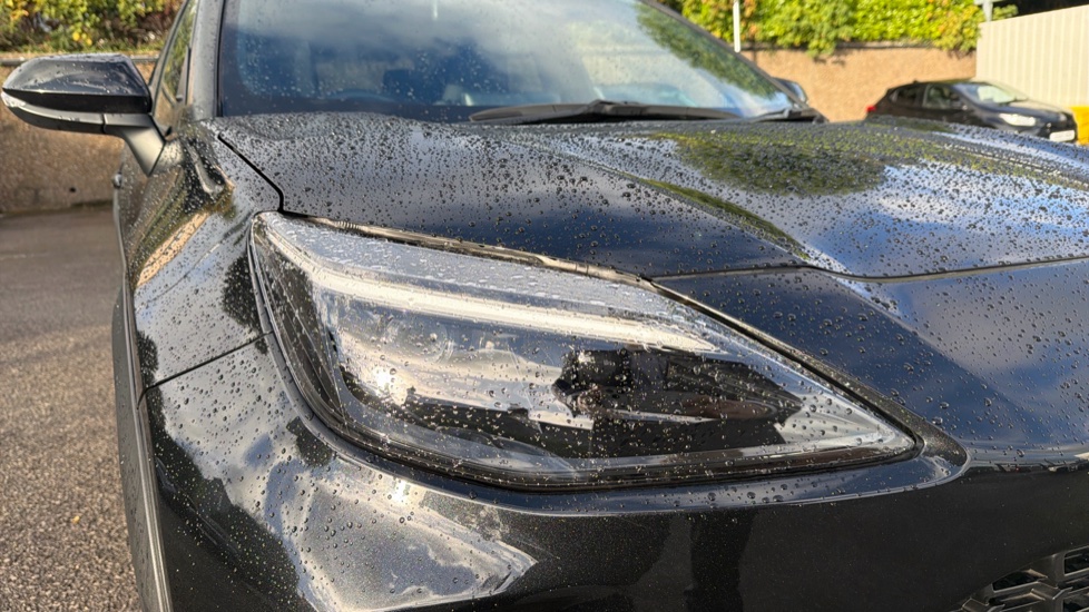 Toyota Yaris Cross 1.5 Hybrid Design 5dr CVT Hybrid Estate - Image 20
