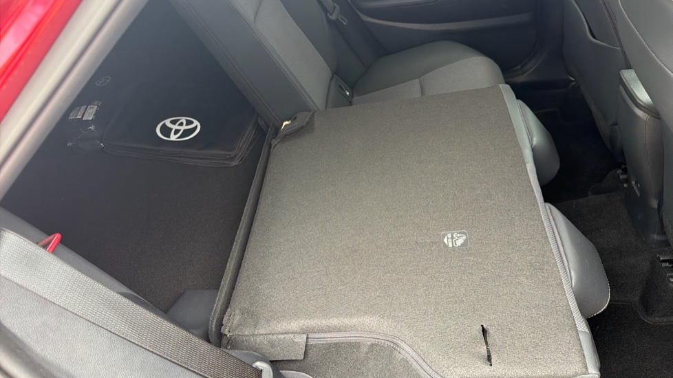Toyota C-HR 1.8 Hybrid Excel 5dr CVT Hybrid Hatchback - Image 18