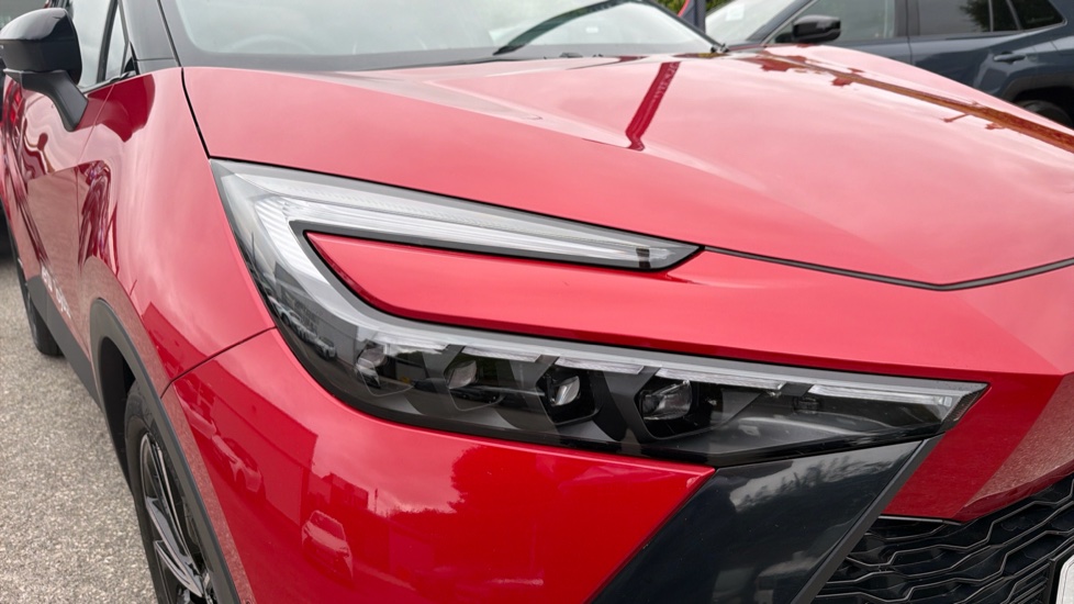 Toyota C-HR 1.8 Hybrid Excel 5dr CVT Hybrid Hatchback - Image 20