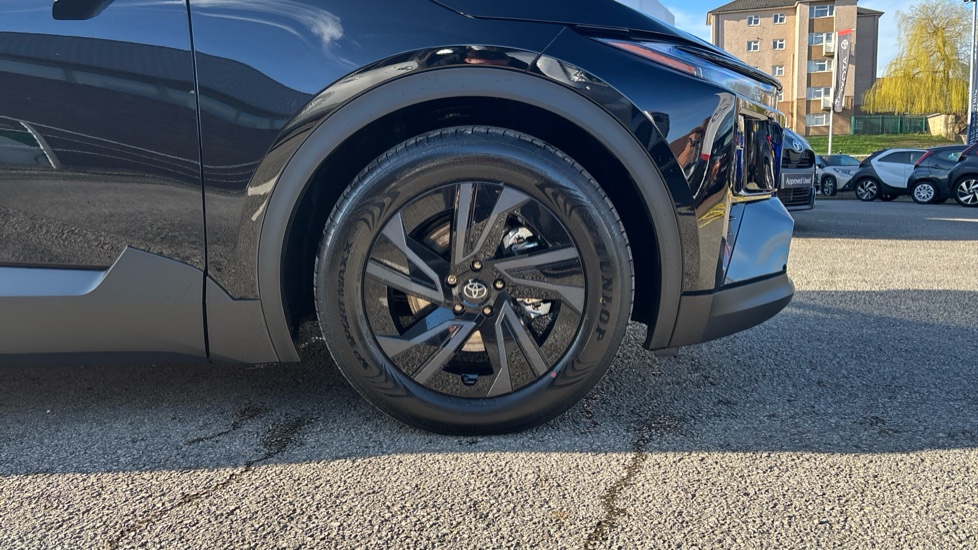Toyota C-HR+ 165kW Design 77kWh 5dr Auto Electric Hatchback - Image 18