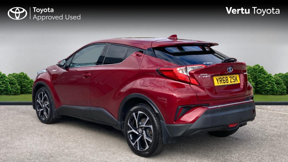 Toyota C-HR 1.8 Hybrid Design 5dr CVT Hybrid Hatchback - Image 4