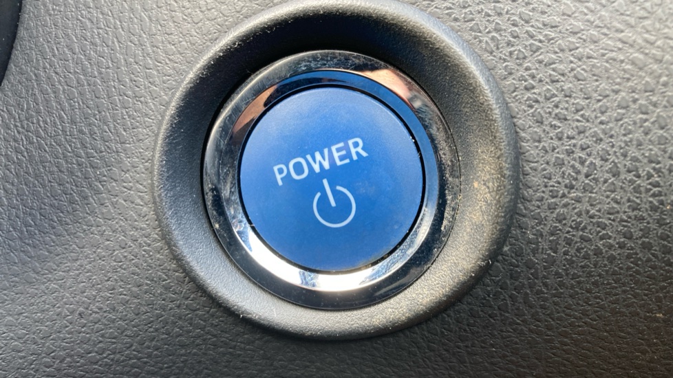 Toyota C-HR 1.8 Hybrid Design 5dr CVT Hybrid Hatchback - Image 16