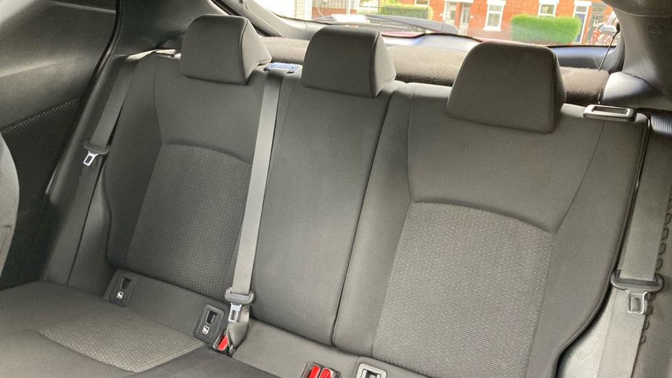 Toyota C-HR 1.8 Hybrid Design 5dr CVT Hybrid Hatchback - Image 41