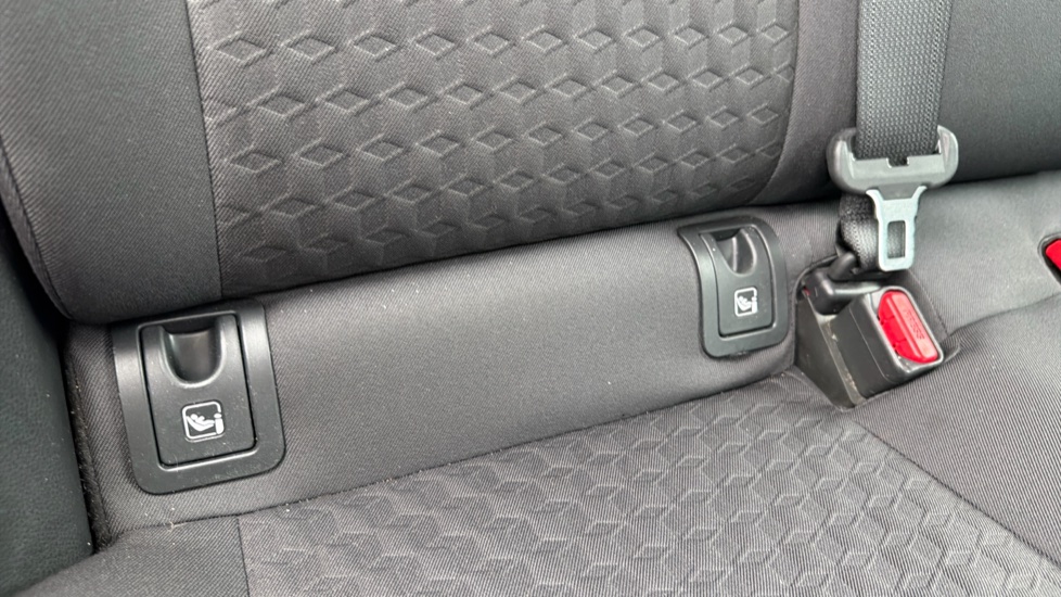 Toyota Yaris 1.5 Hybrid Icon 5dr CVT Hybrid Hatchback - Image 14
