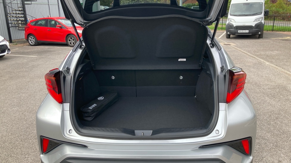 Toyota C-HR 2.0 Hybrid GR Sport 5dr CVT Hybrid Hatchback - Image 13