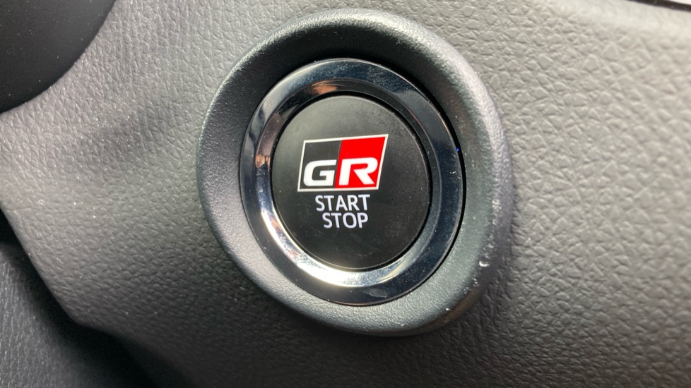 Toyota C-HR 2.0 Hybrid GR Sport 5dr CVT Hybrid Hatchback - Image 16