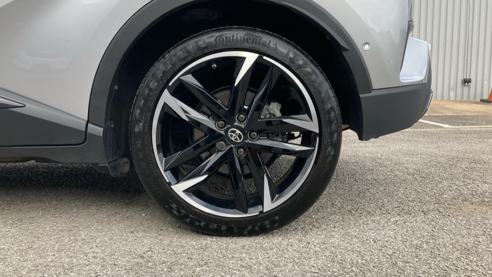 Toyota C-HR 2.0 Hybrid GR Sport 5dr CVT Hybrid Hatchback - Image 25