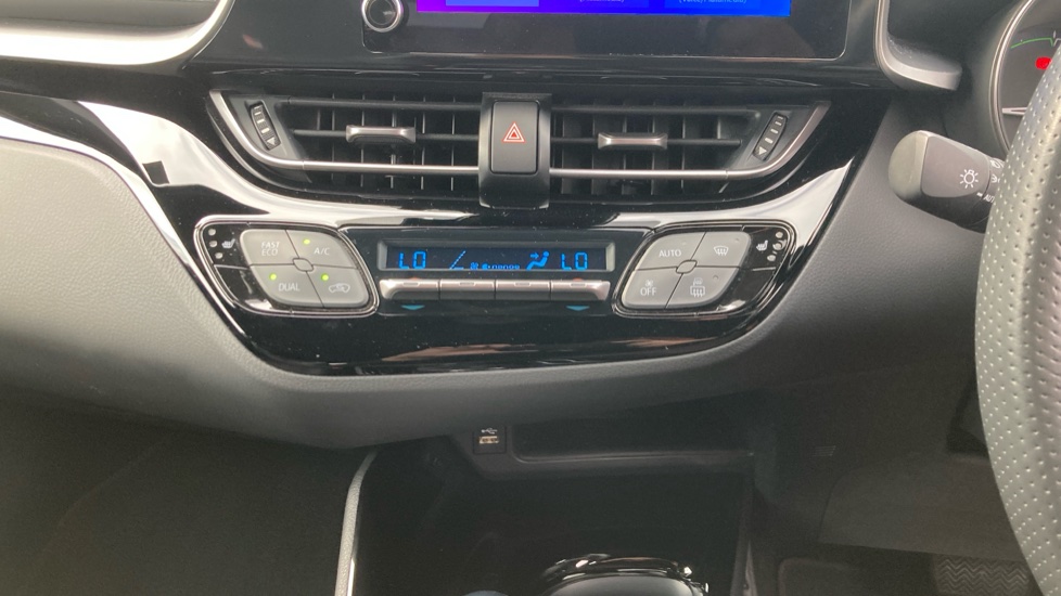 Toyota C-HR 2.0 Hybrid GR Sport 5dr CVT Hybrid Hatchback - Image 35