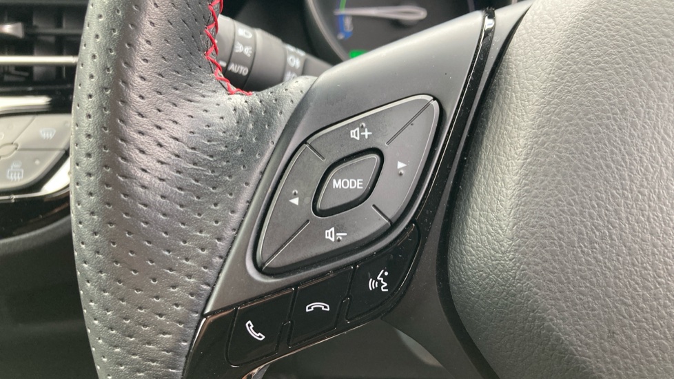 Toyota C-HR 2.0 Hybrid GR Sport 5dr CVT Hybrid Hatchback - Image 39