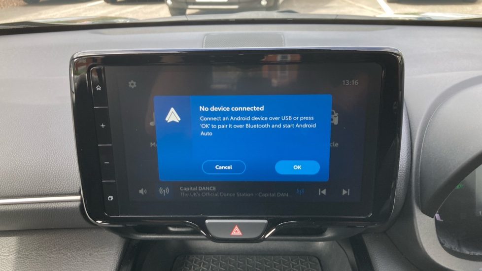 Toyota Yaris Cross 1.5 Hybrid Icon 5dr CVT Hybrid Estate - Image 9