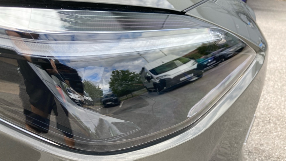 Toyota Yaris Cross 1.5 Hybrid Icon 5dr CVT Hybrid Estate - Image 20