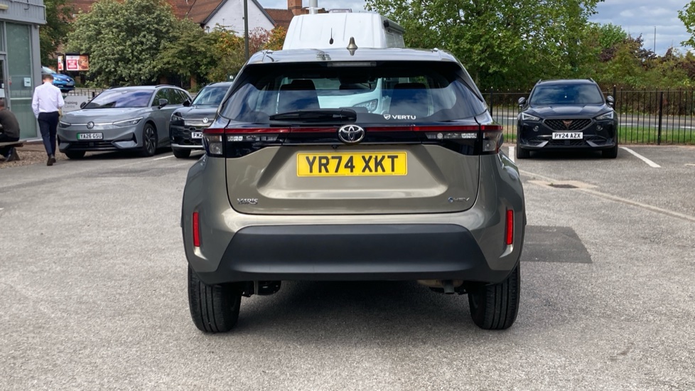 Toyota Yaris Cross 1.5 Hybrid Icon 5dr CVT Hybrid Estate - Image 26